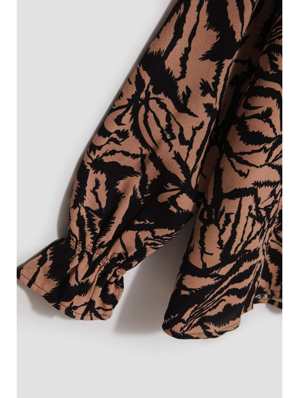 Moodo Щампована риза с V-образен деколте в тъмно бежово Moodo