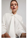 Moodo Перлена риза Moodo с вързан деколте и декоративни копчета
