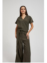 Moodo Риза с V-образно деколте и къси ръкави маслинено зелена Moodo