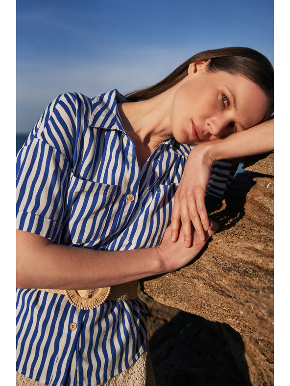 Moodo Синя райета риза с копчета и джобове Moodo