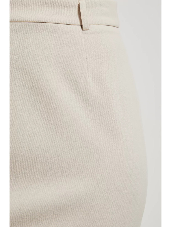 Moodo Права пола до коляното в бежово Moodo