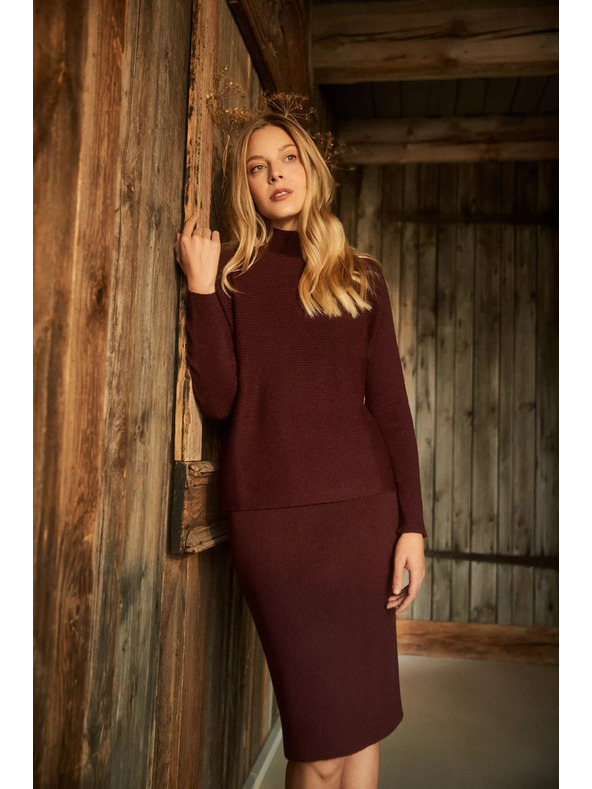 Moodo Суитшърт с летящ силует и висок яка Moodo