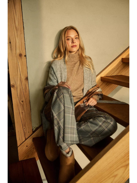 Moodo Пуловер с поло яка в бежово Moodo