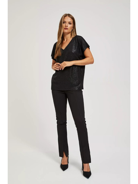 Moodo Елегантна черна блуза с V-образно деколте от лъскав материал Moodo