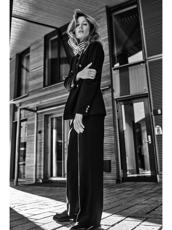 Moodo Сако с декоративни копчета черно Moodo