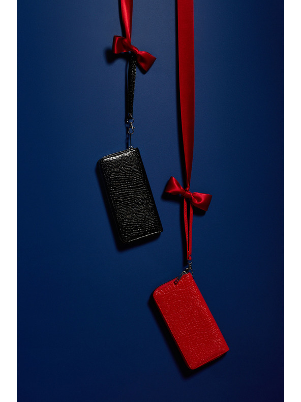 Moodo Портмоне с висулка червено Moodo