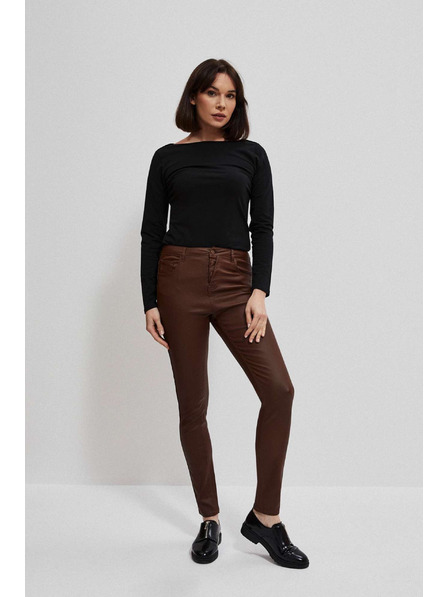 Moodo Восъчни тесни панталони с джобове кестеняви Moodo