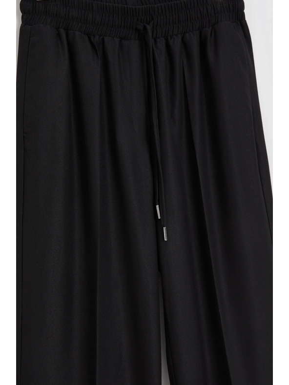 Moodo Черни панталони с широки крачоли Moodo