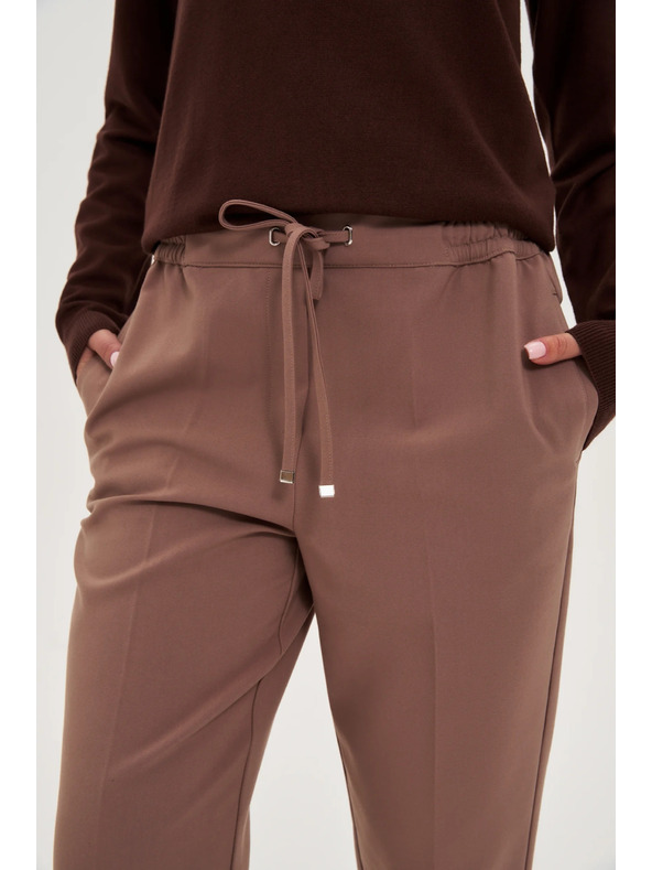 Moodo Тъмнобежови панталони със структура и прави крачоли Moodo