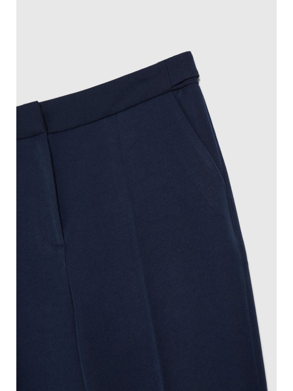 Moodo Тъмносини прави панталони в клас Moodo