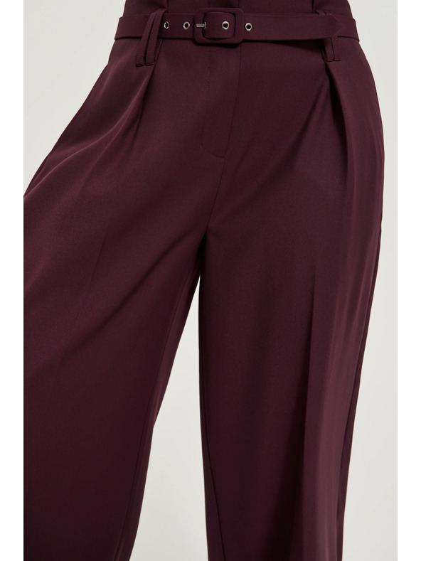 Moodo Бордо панталони със структура и колан Moodo