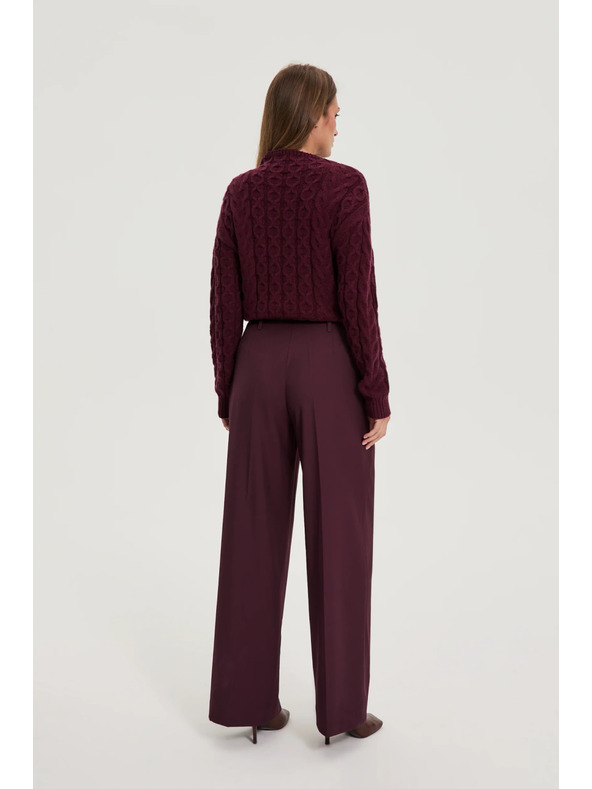 Moodo Бордо панталони със структура и колан Moodo