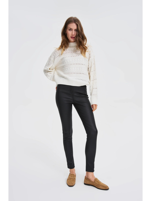 Moodo Вакс панталони черни Moodo