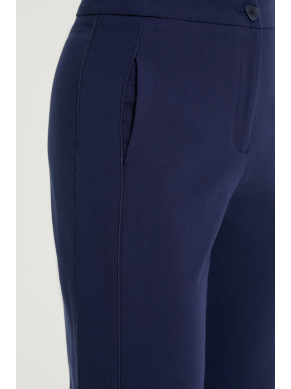 Moodo Гладки панталони в тъмносиньо Moodo