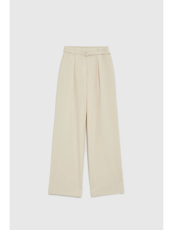 Moodo Бежови панталони с колан Moodo