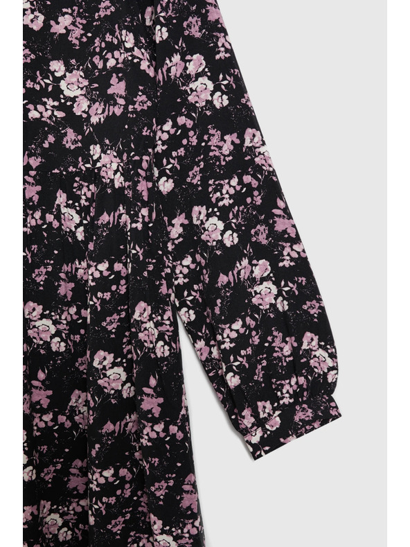 Moodo Черни миди рокли с цветя Moodo