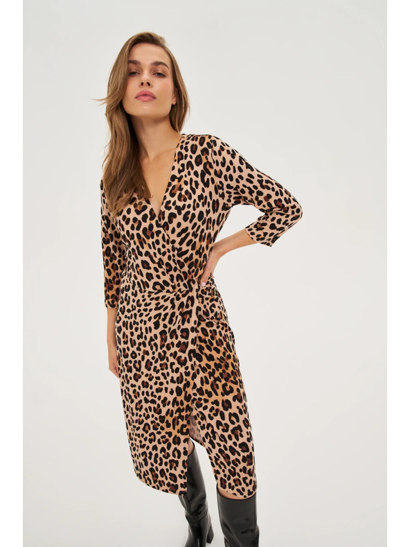 Moodo Бежови рокли с леопардов десен Moodo