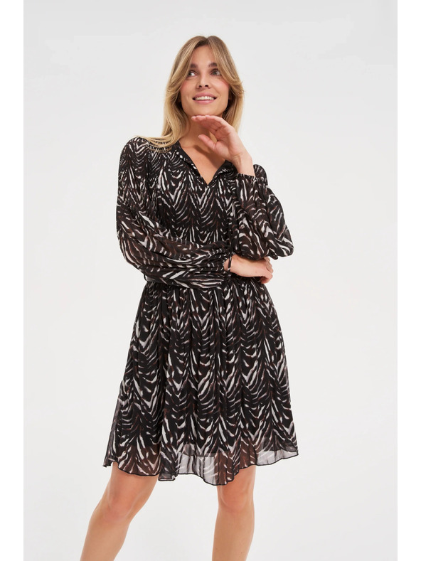 Moodo Кафяви рокли с колан Moodo