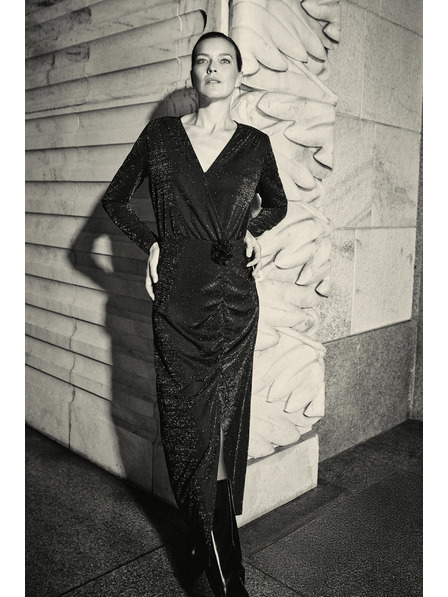 Moodo Черни макси рокли с цепка Moodo