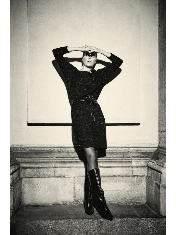 Moodo Черни рокли, украсени със сребриста нишка Moodo