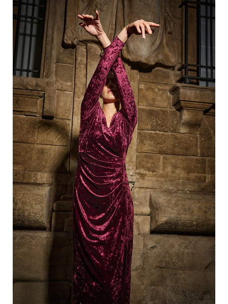 Moodo Бордо кадифени миди рокли Moodo