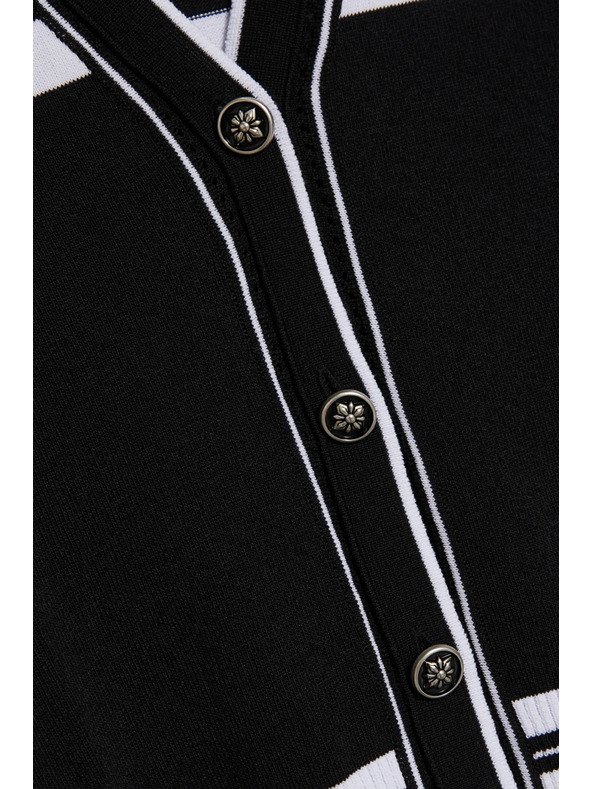 Moodo Пуловер с декоративни копчета в черно Moodo