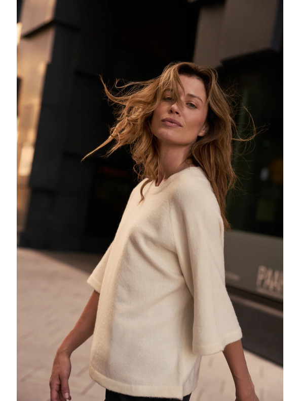 Moodo Бежов суитшърт с къси ръкави Moodo