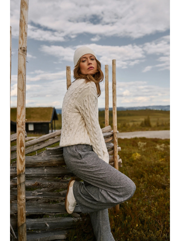 Moodo Суитшърт с орнаментен плетен детайл бежов Moodo