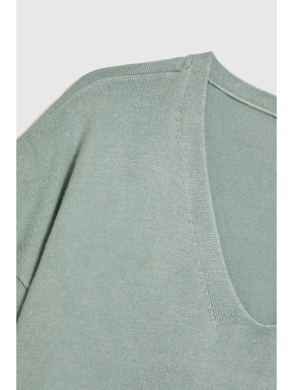 Moodo Маслинен суитшърт с къси ръкави Moodo