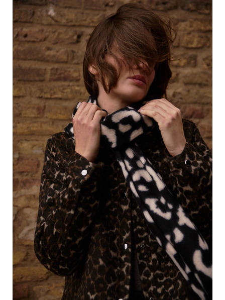 Moodo Кремав шал с леопардов принт Moodo