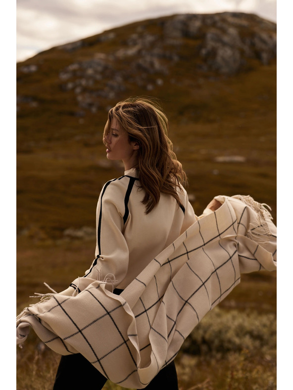 Moodo Шал на квадрати бял Moodo