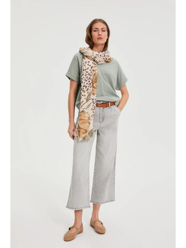 Moodo Щампован шал в бежово Moodo