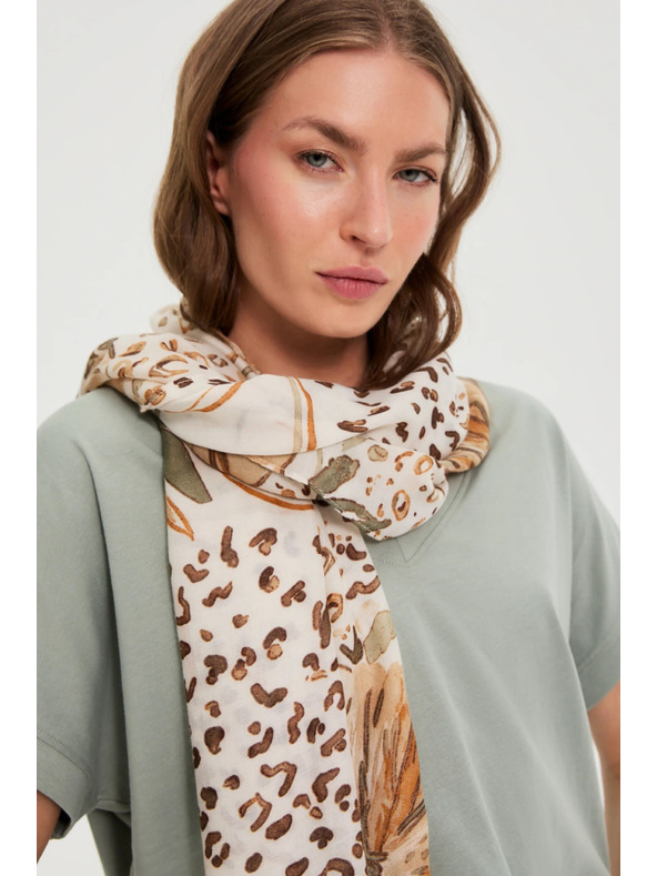 Moodo Щампован шал в бежово Moodo