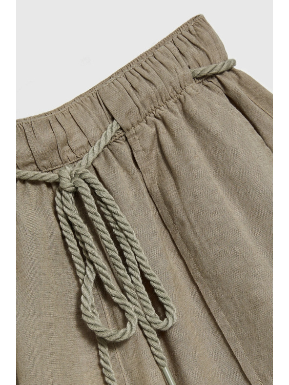 Moodo Свободни маслинени къси панталони Moodo