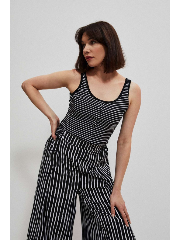 Moodo Черно-бял раиран топ с копчета Moodo