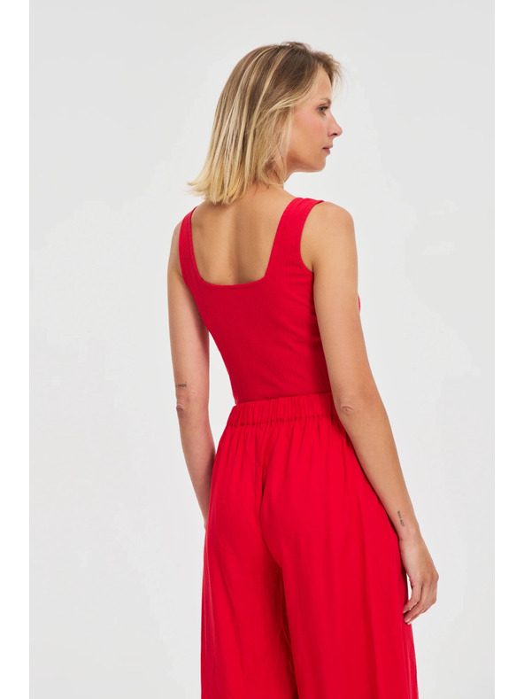 Moodo Ребрест топ в червено Moodo