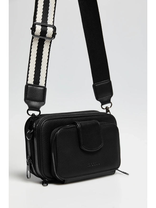 Moodo Черна чанта с широк колан Moodo