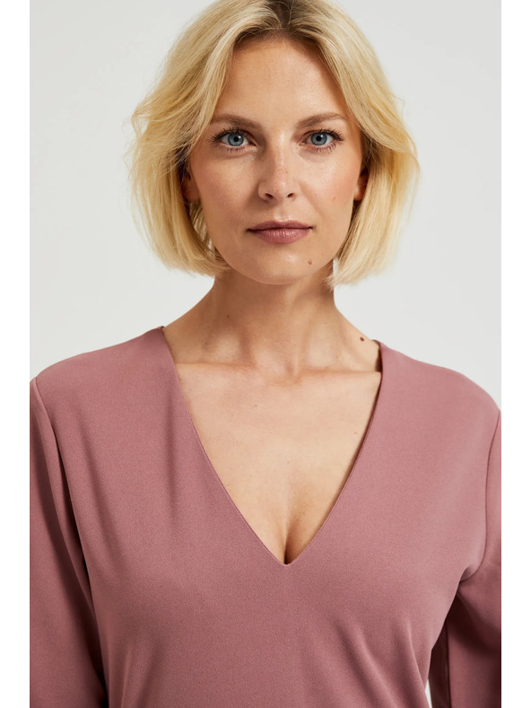 Moodo Прави рокли с V-образно деколте в пудрово розово Moodo