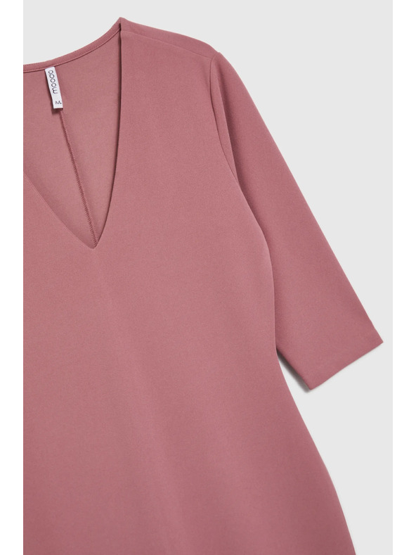 Moodo Прави рокли с V-образно деколте в пудрово розово Moodo