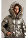 Moodo Металическо яке с пухкав качулка в бежово Moodo