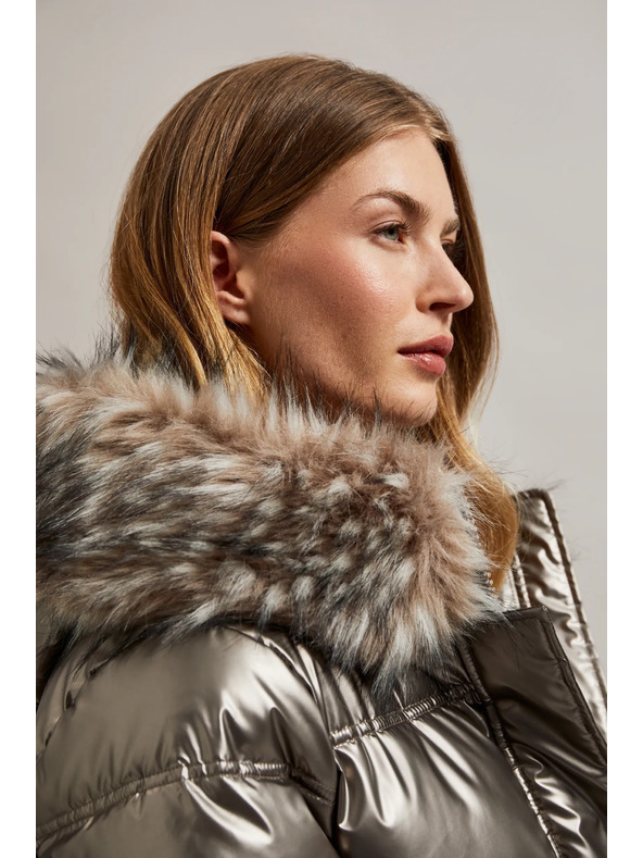 Moodo Металическо яке с пухкав качулка в бежово Moodo