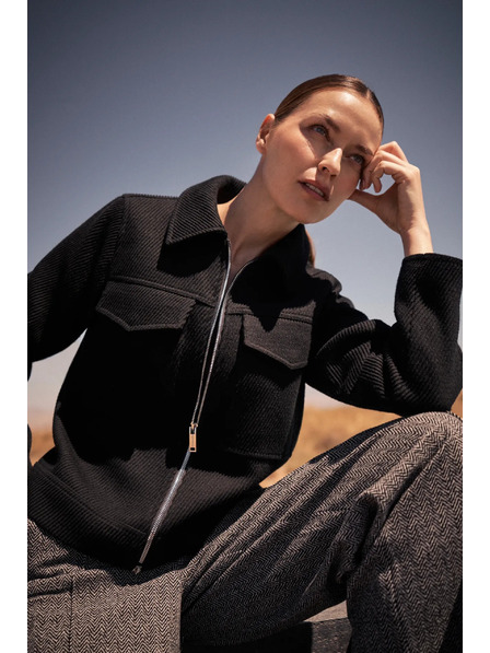 Moodo Черно яке с големи джобове Moodo