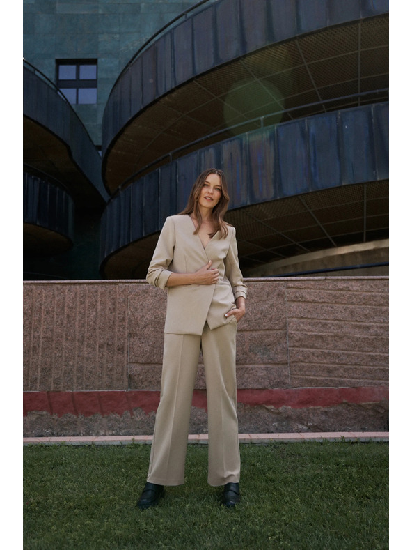 Moodo Елегантни бежови панталони Moodo