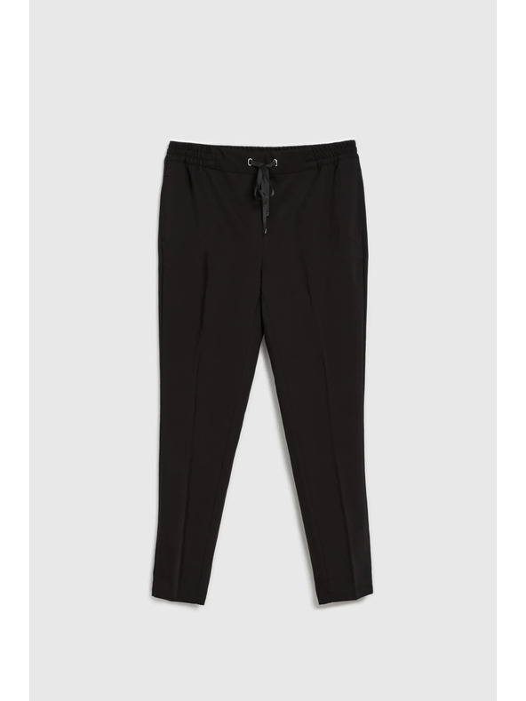 Moodo Черни панталони с прави крачоли и колан Moodo