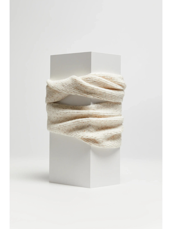 Moodo Бежов шал от структуриран материал Moodo