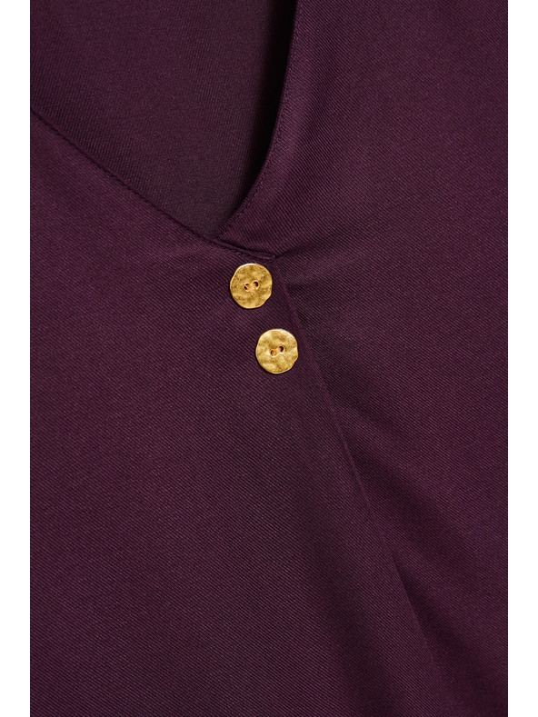 Moodo Лилава риза с V-образно деколте и декоративни копчета Moodo