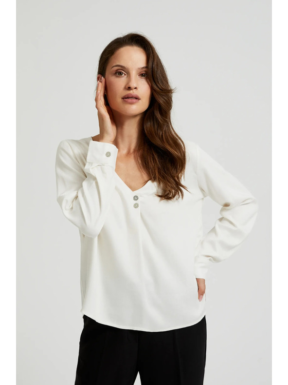 Moodo Бяла риза с V-образно деколте и декоративни копчета Moodo