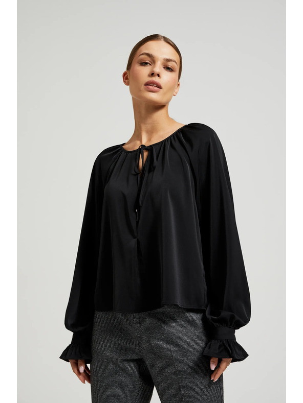 Moodo Черна риза с набрани ръкави и вързано деколте Moodo