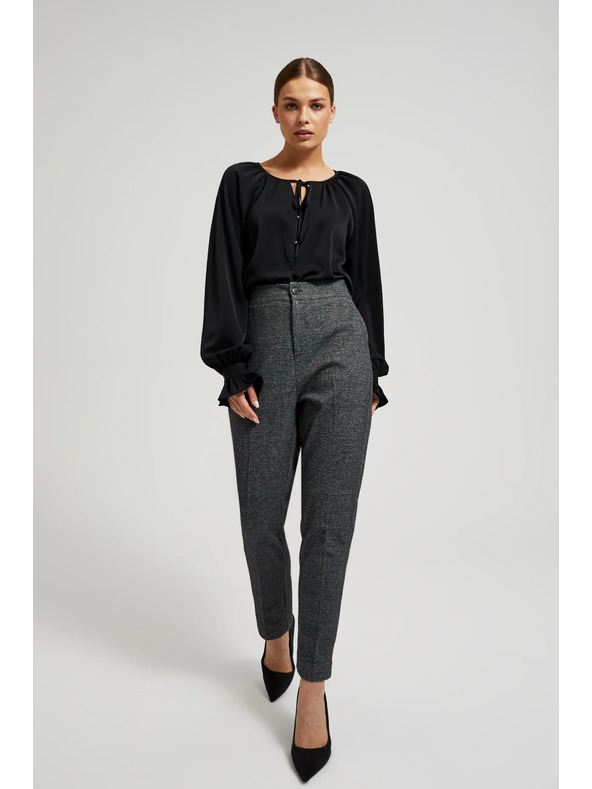 Moodo Черна риза с набрани ръкави и вързано деколте Moodo