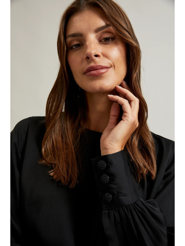 Moodo Елегантна черна риза с набрани ръкави Moodo